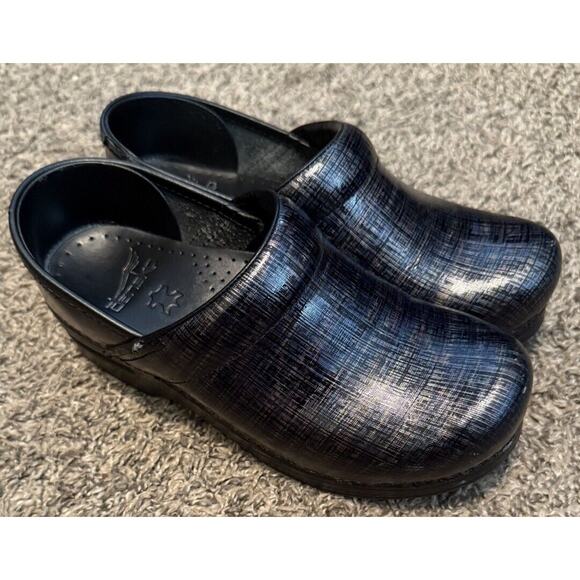 Dansko Clogs Professional Linen Patent Sz 36 (5.5) Black Metallic Rainbow Work - Picture 1 of 14